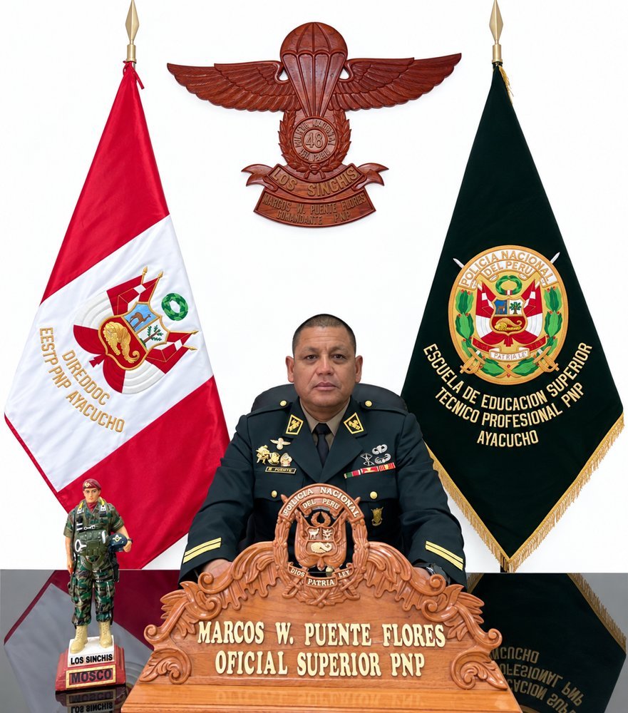 Comandante PNP Marcos Williams Puente Flores — Director EESTP PNP Ayacucho